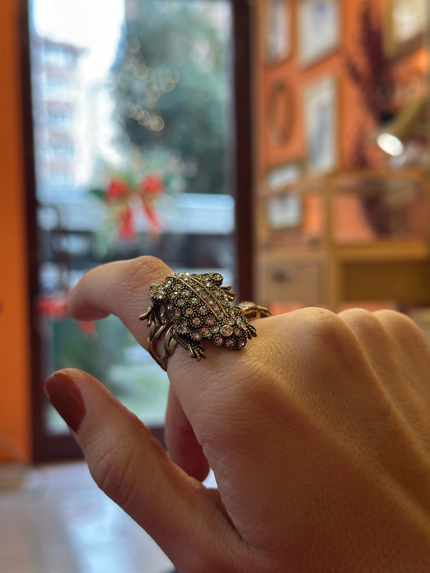 Ring Kiss The Frog Crystal