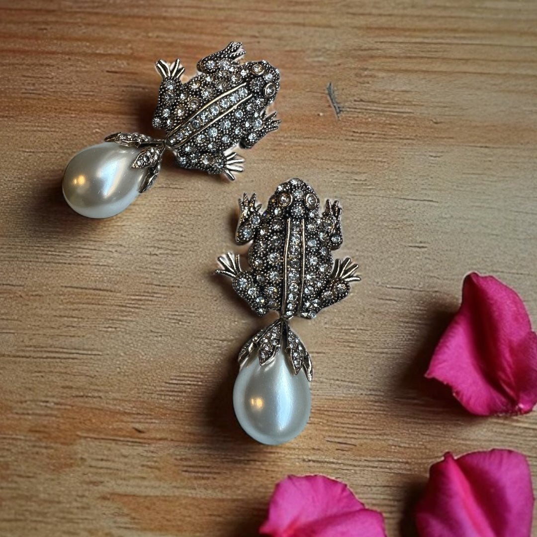 Kiss The Crystal Frog Earrings