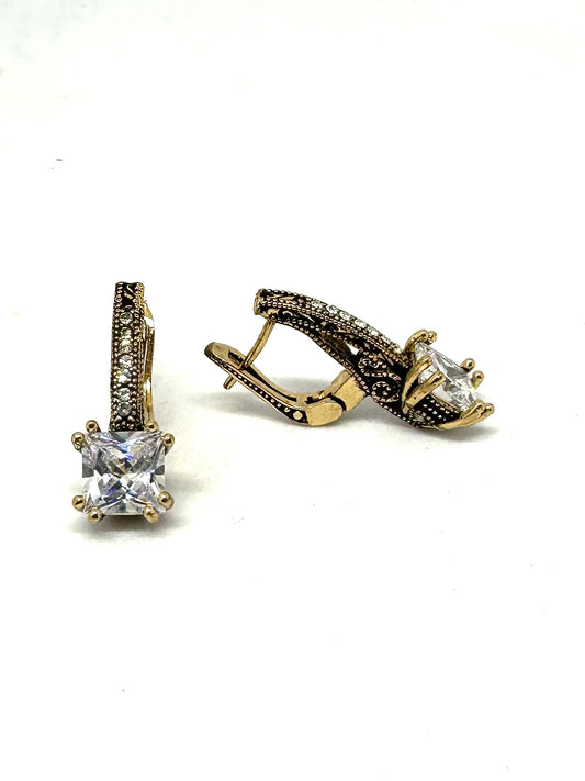Baget Cut Earrings
