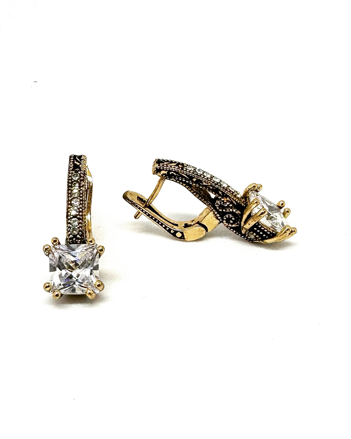 Oriental Diamond Cut Earrings
