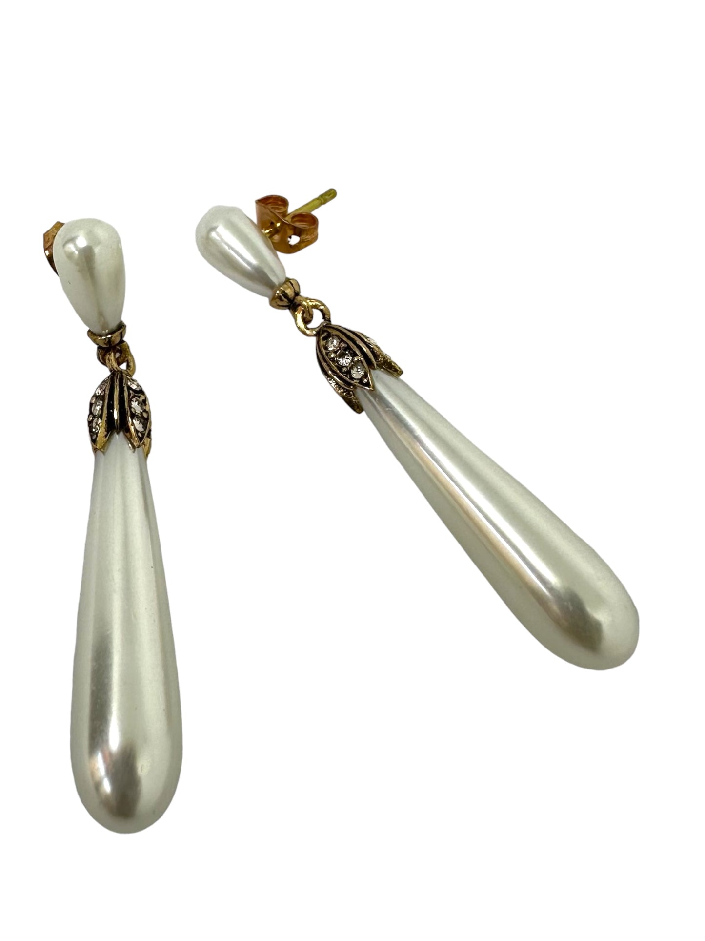 Drop Pearl Earrings