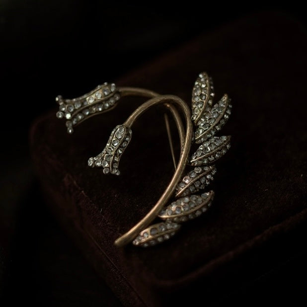 Achelia Brooch