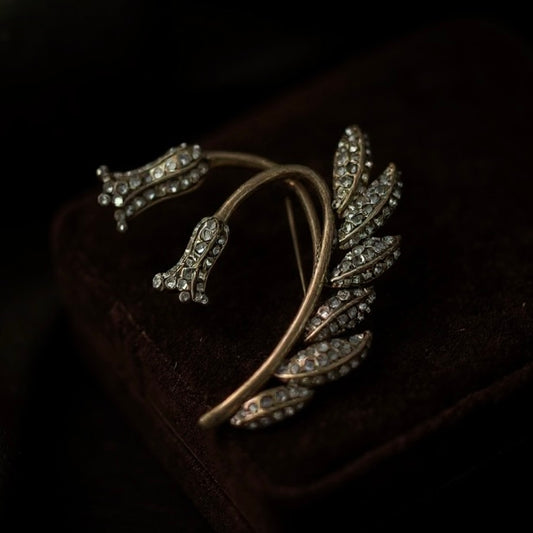 Achelia Brooch