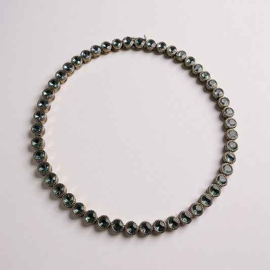 Miss Black Shine Necklace