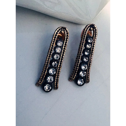 Lalizar Earrings